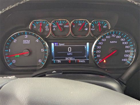 Used 2020 Chevrolet Tahoe LT image 18