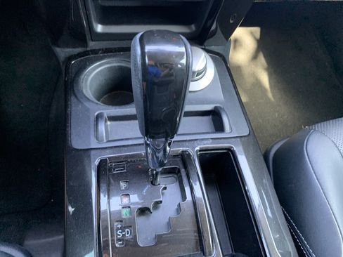 Used 2019 Toyota 4Runner Limited AWD/4WD image 26