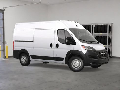 New 2025 RAM ProMaster 2500 w/ Convenience Group image 7