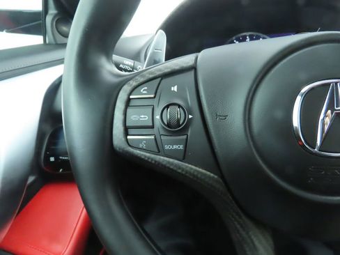 Used 2017 Acura NSX image 11