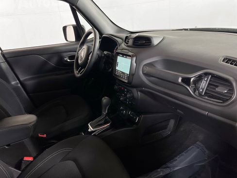 Used 2022 Jeep Renegade Altitude image 27
