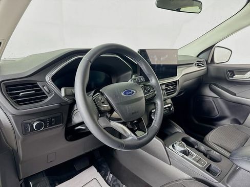 Certified 2023 Ford Escape Active w/ Tech Pack #2 image 9