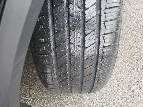 Used 2023 Acura MDX SH-AWD w/ Technology Package image 25