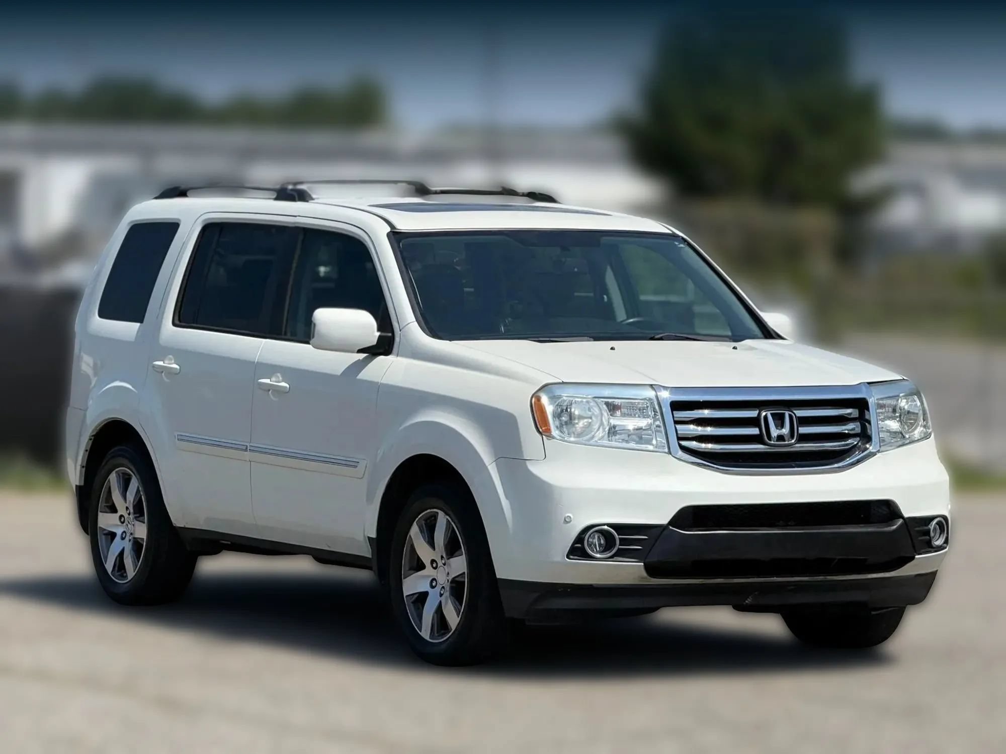 Used 2015 Honda Pilot Touring image 1