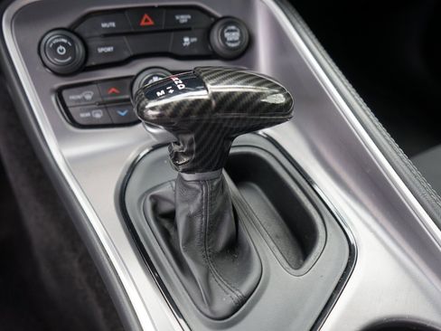 Used 2019 Dodge Challenger SXT w/ Blacktop Package image 20