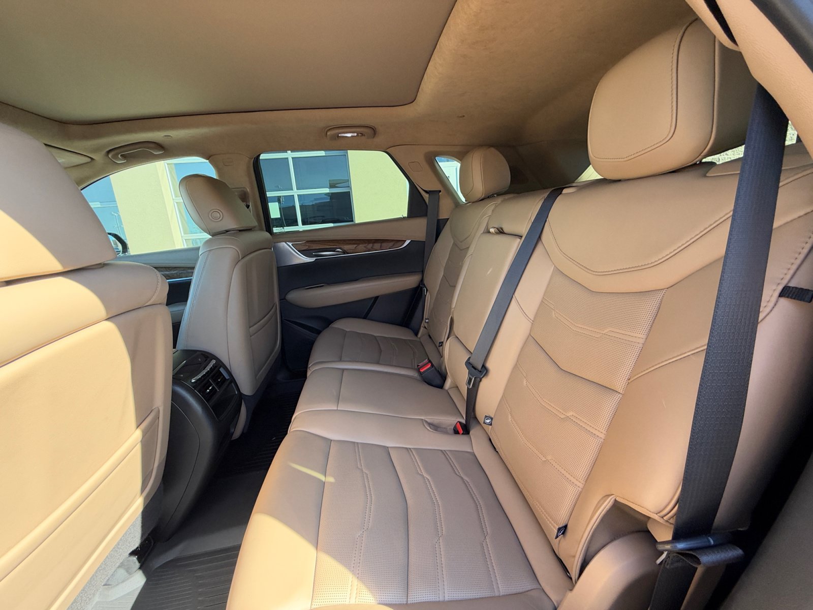 Used 2021 Cadillac XT5 Premium Luxury w/ Platinum Package AWD/4WD image 17