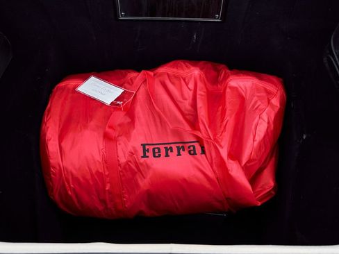 Used 2023 Ferrari F8 Tributo image 20