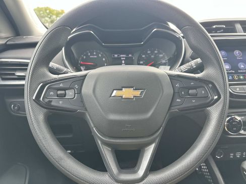 Certified 2023 Chevrolet TrailBlazer LT w/ Convenience Package AWD/4WD image 19