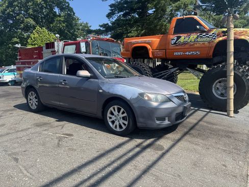 Used 2007 MAZDA MAZDA3 i Touring image 2