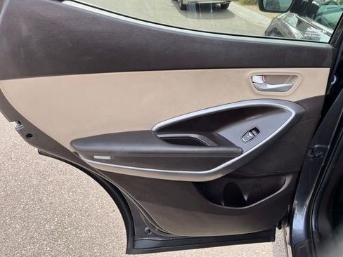 Used 2018 Hyundai Santa Fe Sport image 7