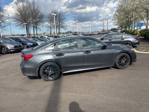 Used 2024 Honda Civic Sport image 8