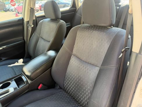 Used 2016 Nissan Altima 2.5 S w/ Power Driver Seat Package FWD image 21