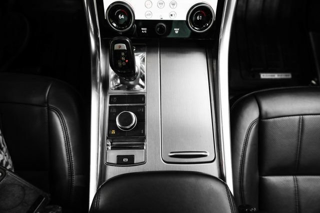 Used 2018 Land Rover Range Rover Sport HSE AWD/4WD image 25