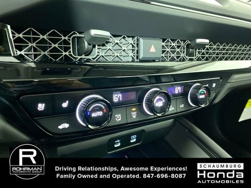 Used 2025 Honda Accord Touring image 8