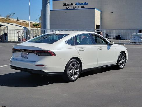 Certified 2023 Honda Accord EX image 5