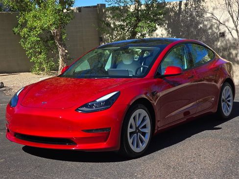 Used 2022 Tesla Model 3 RWD image 6
