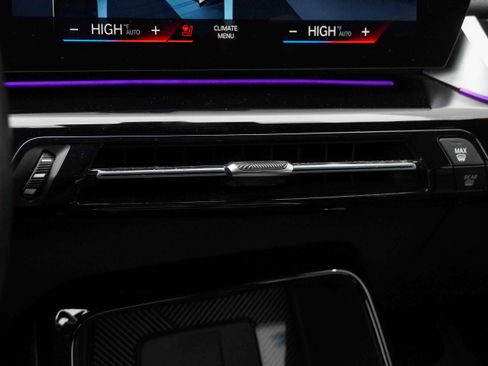 Certified 2023 BMW X1 xDrive28i w/ Premium Package image 25