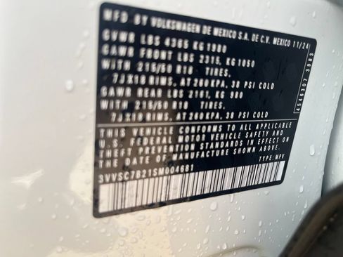 Used 2025 Volkswagen Taos SE FWD image 29