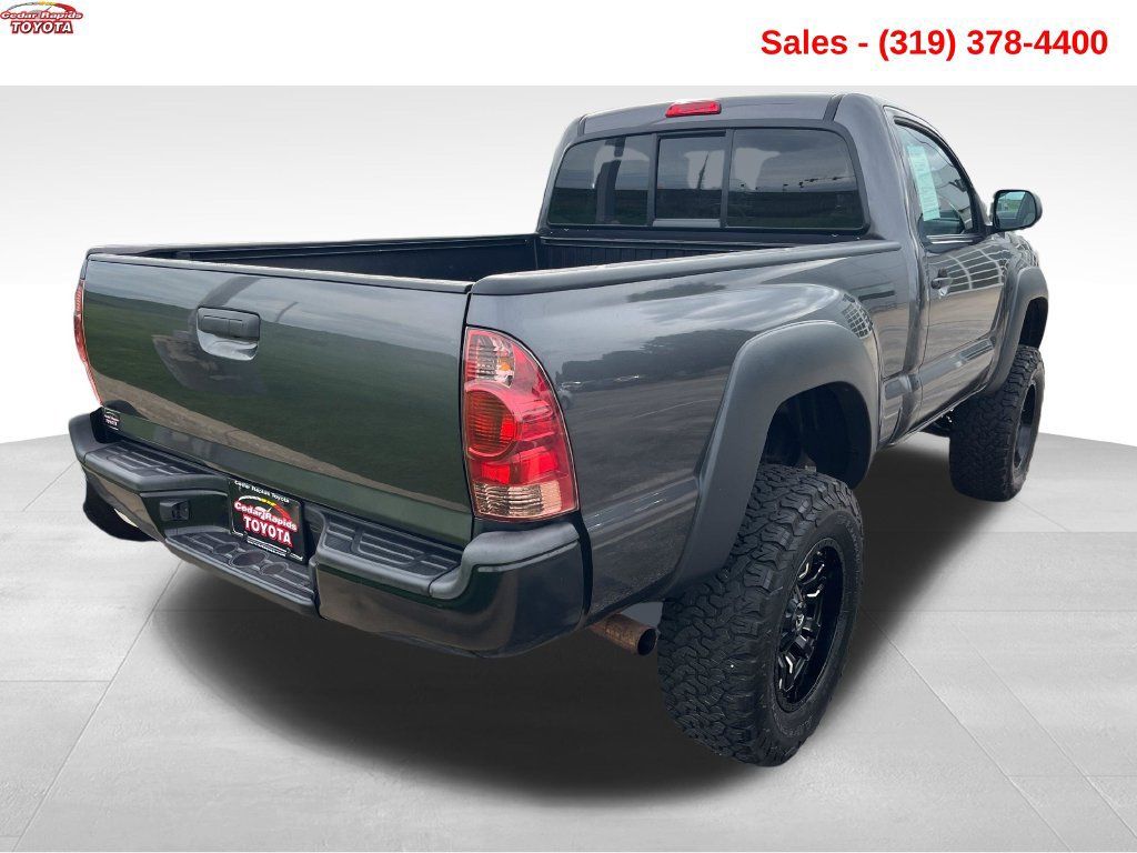 Used 2014 Toyota Tacoma 4x4 Regular Cab image 6