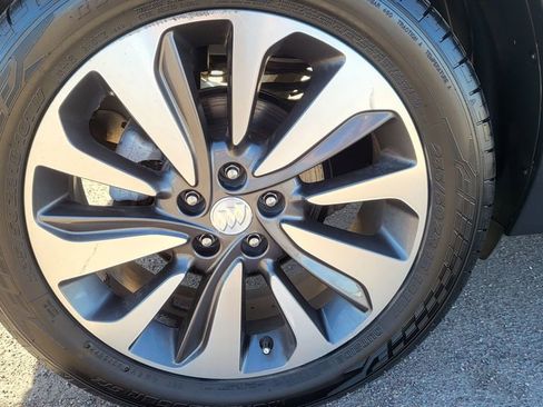 Used 2018 Buick Encore Preferred image 13