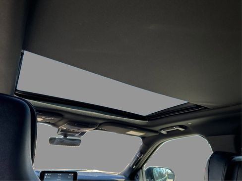 Used 2019 Lincoln Navigator Reserve AWD/4WD image 31
