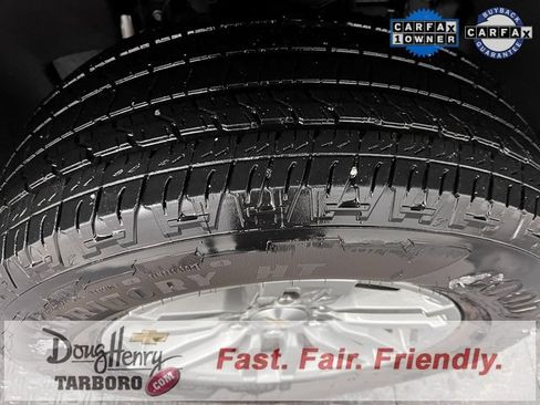 Used 2024 Chevrolet Colorado LT w/ LT Convenience Package II image 18