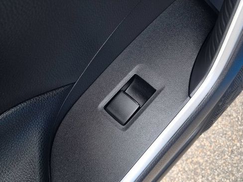 Used 2021 Toyota RAV4 XLE w/ Carpet Mat Package (TMS) AWD/4WD image 19