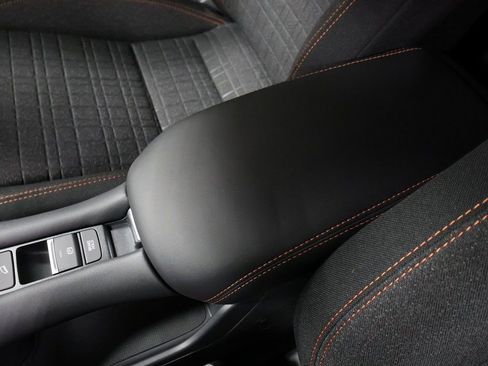 New 2026 Honda HR-V Sport image 31