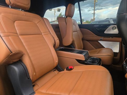 Used 2020 Lincoln Aviator Black Label w/ Dynamic Handling Package image 18