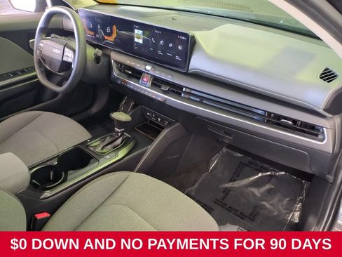 Used 2025 Kia K4 FWD image 29