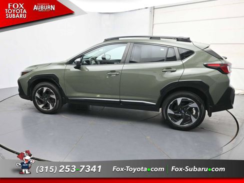 Used 2024 Subaru Crosstrek 2.5i Limited AWD/4WD image 17