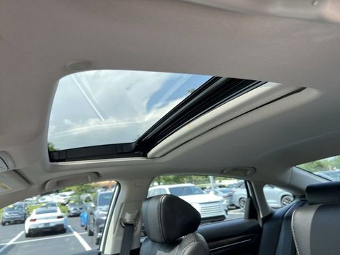 Used 2020 Honda Accord Touring image 20