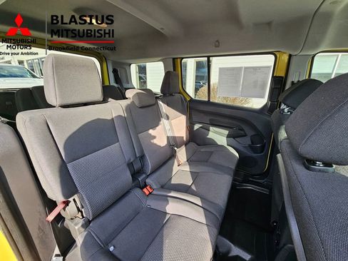 Used 2016 Ford Transit Connect XL image 19
