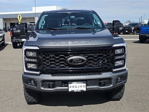 Used 2025 Ford F250 Lariat w/ Lariat Ultimate Package image 3