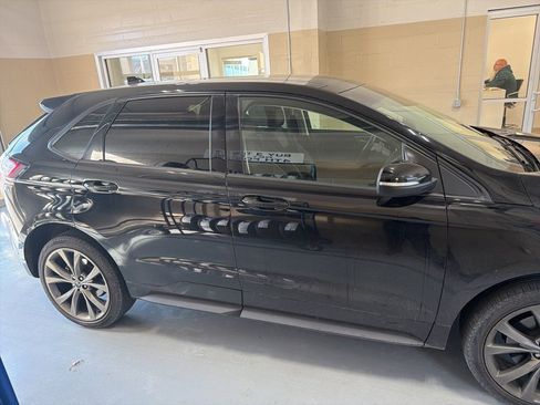 Used 2017 Ford Edge Sport w/ Equipment Group 401A image 8