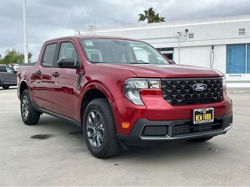 New 2026 Ford Maverick XLT w/ XLT Luxury Package image 3