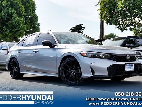 Used 2025 Honda Civic Sport image 1
