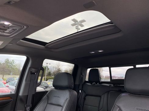 Used 2022 GMC Sierra 1500 Denali image 24