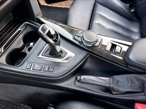 Used 2016 BMW 428i Convertible RWD image 18