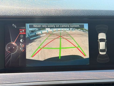 Used 2015 BMW 528i Sedan RWD image 19