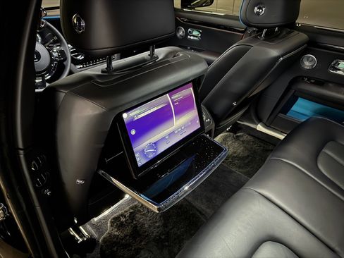 Used 2022 Rolls-Royce Ghost w/ Ghost Package AWD/4WD image 27