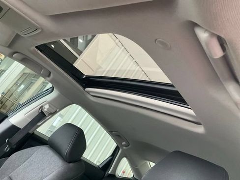 Used 2023 Honda Accord EX image 6