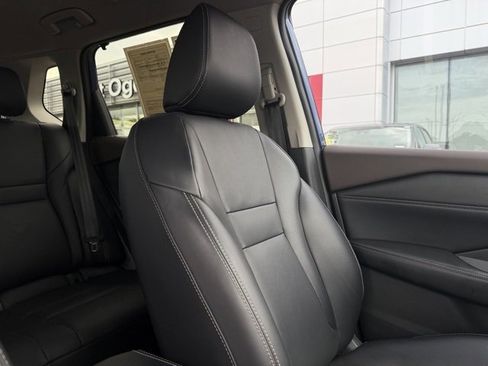 Certified 2023 Nissan Rogue SL w/ SL Premium Package image 23