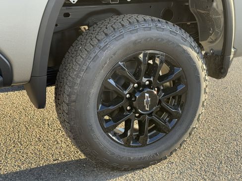 New 2026 Chevrolet Silverado 2500 Custom w/ Custom Value Package image 39