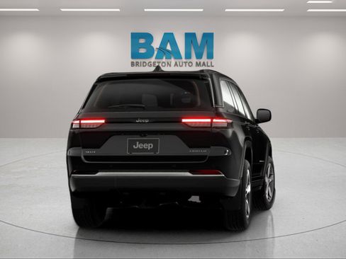 New 2026 Jeep Grand Cherokee Limited image 12