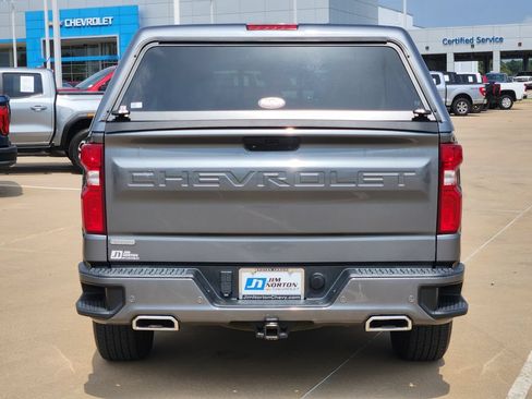 Used 2021 Chevrolet Silverado 1500 High Country w/ Technology Package RWD image 6