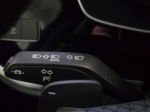 Used 2025 Audi Q3 2.0T Premium w/ Convenience Package image 43