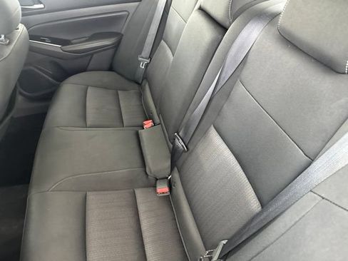 Certified 2021 Nissan Altima 2.5 SV w/ SV Premium Package AWD/4WD image 24