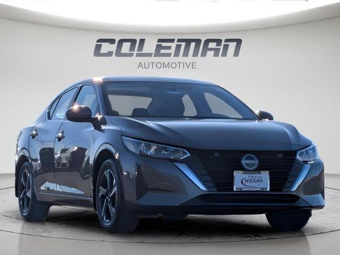 Certified 2025 Nissan Sentra SV FWD image 3