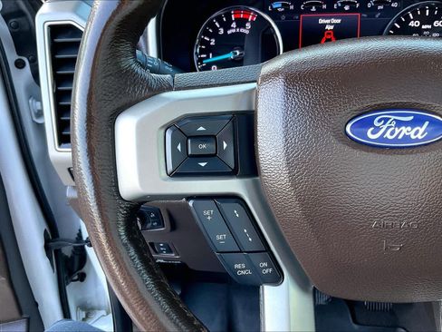 Used 2022 Ford F250 King Ranch w/ King Ranch Ultimate Package AWD/4WD image 19